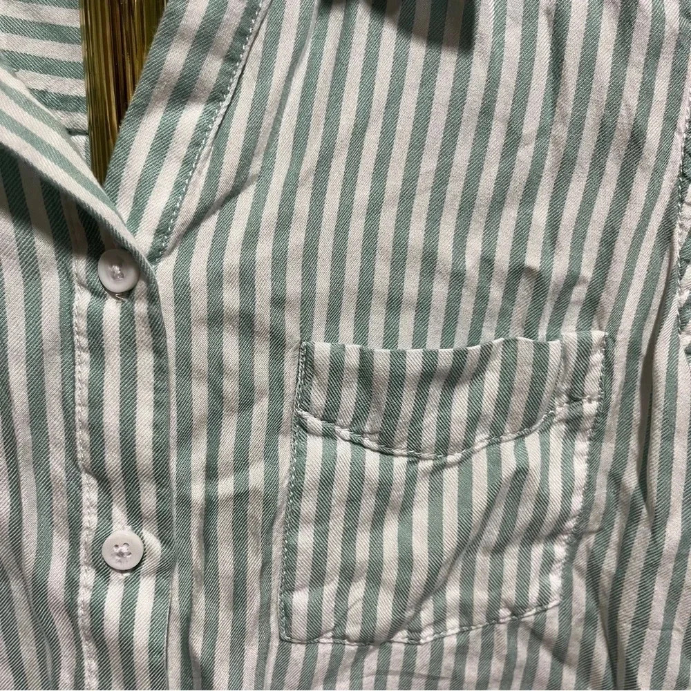 BEACH LUNCH LOUNGE ~ Bundle of Two Large Striped Rayon Lyocell Tops Green Blue - Picture 4 of 15